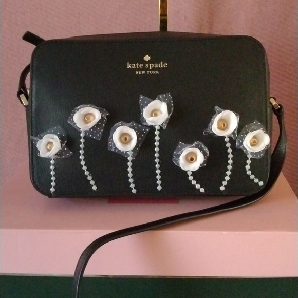 Kate Spade crossbody camera bag - Picture 2 of 10